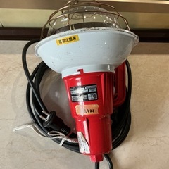 リフレクター投光器💡500W型EARTHMANタカギ高儀WLT-5005RFA電圧AC100V周波数50/60Hz屋外用❗️動作未確認❗️赤の画像