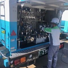 月給30万円以上～×賞与年2回/大型配送ドライバー/マイカー通勤可/各種手当充実◎＿鴻池運輸株式会社　姫路営業所の画像