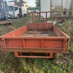 中古トレーラー 横130縦220ですの画像