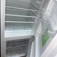 送料・設置込み可　冷蔵庫　142L IRIS OHYAMA 2021年【分解クリーニング済み】の画像