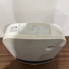 IRIS OHYAMA セラミックファンヒーター　2022年製の画像