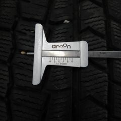 スタッドレスタイヤ 195/65r15 3本セットの画像