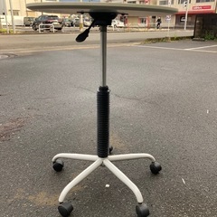 高さ調整可能　サイドテーブルホワイト　リサイクルショップ宮崎屋　佐土原店　25.10.31の画像