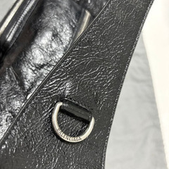 《 BALENCIAGA 》SUPERBUSY スモール スリングバッグの画像