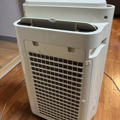 無料　SHARP プラズマクラスター加湿器　　の画像