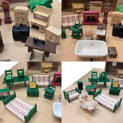 170070 現状品 Sylvanian Families シルバニアファミリー 初期ハウス・人形・家具 まとめ売り [0000000002788]の画像
