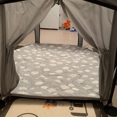 日本育児　ベビーサークル　の画像