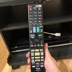 SHARP AQUOS とAQUOSブルーレイ BD-W570 とテレビ台付き！の画像