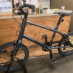 防犯登録料無料！【Bianchi LECCOアルミフレーム】7段変速　20インチミニベロ　ガンメタブラックの画像