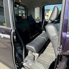 【自社ローン】ダイハツ タントカスタム グレード XトップEDリミテッドSAⅢ 紫 衝突軽減ブレーキ フロントカメラ サイドカメラ 障害物センサー バックカメラ シートヒーター フルセグTV メモリーナビ ETC Bluetooth接続の画像