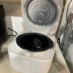 【ジモティー割】ハイアール 2024年製 3合炊き炊飯器（ID1517）の画像