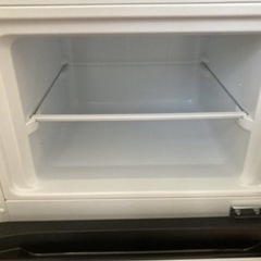 Hisense 2023年製ノンフロン冷凍冷蔵庫　配達可能　HR-B12HWの画像