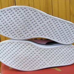 未使用 タグ付き プーマ V コート バルク 25.0cm 389907 03 PUMA V COURT VULC レディーススニーカー 札幌市 厚別区の画像