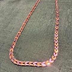 金プラチナネックレスの画像