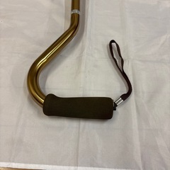 四脚式歩行補助杖 ゴールド中古品の画像