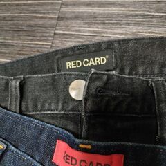 レッドカード デニムの画像
