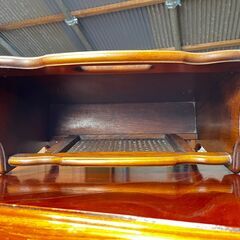 カリモク コロニアル マガジンラックの画像