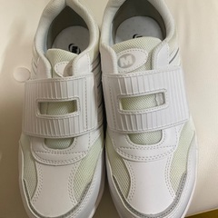 訳あり ミドリ安全靴 左右サイズ違い 試し履きのみ 右23.5㎝ 左24.5㎝の画像