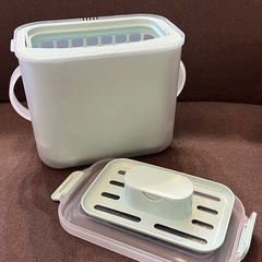 哺乳びん消毒ケース【電子レンジ・薬液どちらもOK】の画像