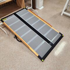 【利再来留館（調布市粗大ごみ再生品）】　出品Ｎｏ．１6　　品名　介護用スロープの画像