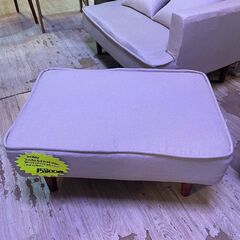 🔥🔥期間限定・特別特価品🔥🔥北欧風 カウチソファ＆オットマンセット 2人掛け ベージュ クッション2個付 リラックスソファ セパレート フロアソファ ローソファ ファブリック 中古家具の画像