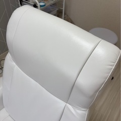 サロン　リクライニングチェアの画像