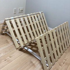 アイリスオーヤマ すのこマット シングル 4つ折りの画像