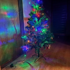 クリスマスツリー150cm(飾付き)の画像