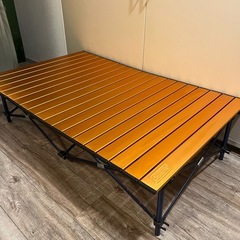 本日限定‼️希少品　COLEMAN × BEAMS コラボ 限定品オレンジ ステージテーブルの画像