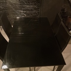 ダイニング　ガラステーブル　椅子4脚付き　美品　の画像