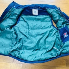 ギャップ　ダウンベスト　XSサイズ　GAP
の画像