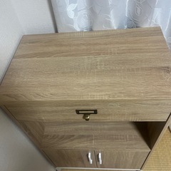 ほぼ未使用に近いキャビネット💓の画像