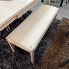 ダイニングテーブルセット　伸縮式の画像