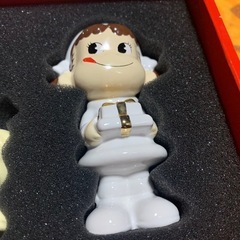 ぺこちゃんの置物の画像