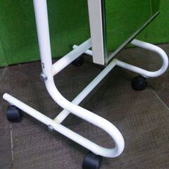 白フレームのスタンドミラー キャスター付き■姿見・全身鏡・ルームミラー■M-115の画像