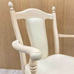【カリモク】アームチェア　ダイニングチェア　椅子　Bの画像