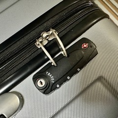 あげます！ きゃりーけーすキャリーケースの画像