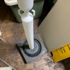 駐車場禁止など使えるポールの画像