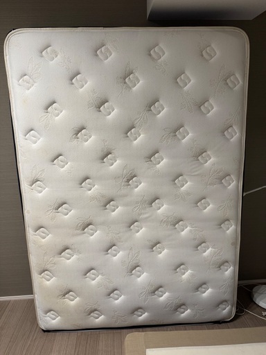 シモンズ　Simmons　ダブルサイズベッド