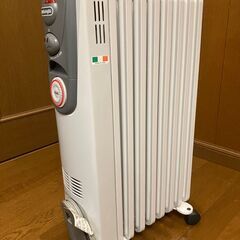 【値下げ！】DeLonghi（デロンギ）のオイルヒーターの画像