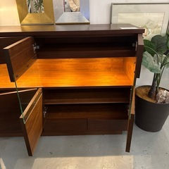 旭川家具　キャビネット　の画像