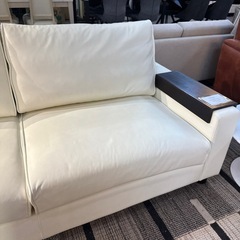 3人掛けソファ　本革の画像
