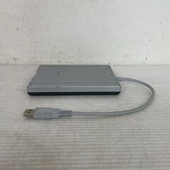 【TOSHIBA】 東芝 FLOPPY DISK DRIVE フロッピーディスクドライブ PA2680U 3.5インチ FBB 外付け A0775YGの画像