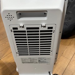 ファンヒーター2021年製YAMAZENの画像