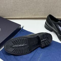 PRADA  デリビー オックスフォード ブラック レザー ブラッキングの画像