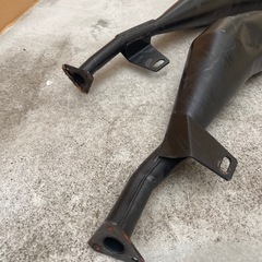 マフラー 金属製 の画像