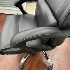 ★リユースのサカイ高崎店★TJ13215 ニトリ 椅子 黒 H94.5-119.5×D82-152×W74.5 クリーニング済みの画像