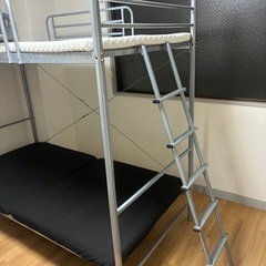 無料　マットレス付き　2段ベッド(1段目はソファー仕様になります)の画像
