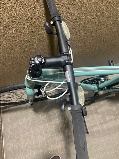 2017？8年式　ビアンキ　ロードバイク　タイヤ交換などメンテナンス必要★値段交渉可能★