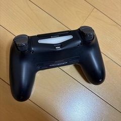 PlayStation 4 本体 コントローラー付きの画像